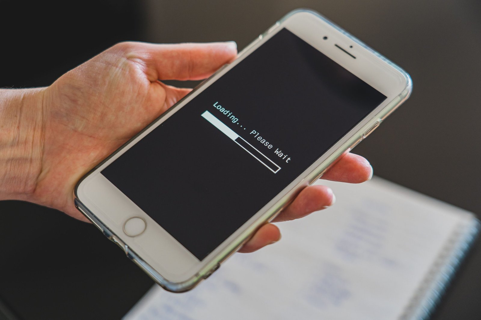 Smartphone showing a connectivity screen during a network outage