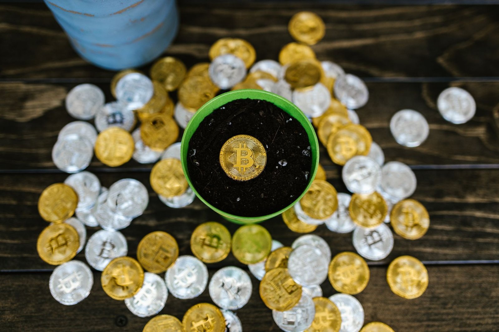 How Compound Interest Works: A Beginner’s Guide to Growing Money Over Time